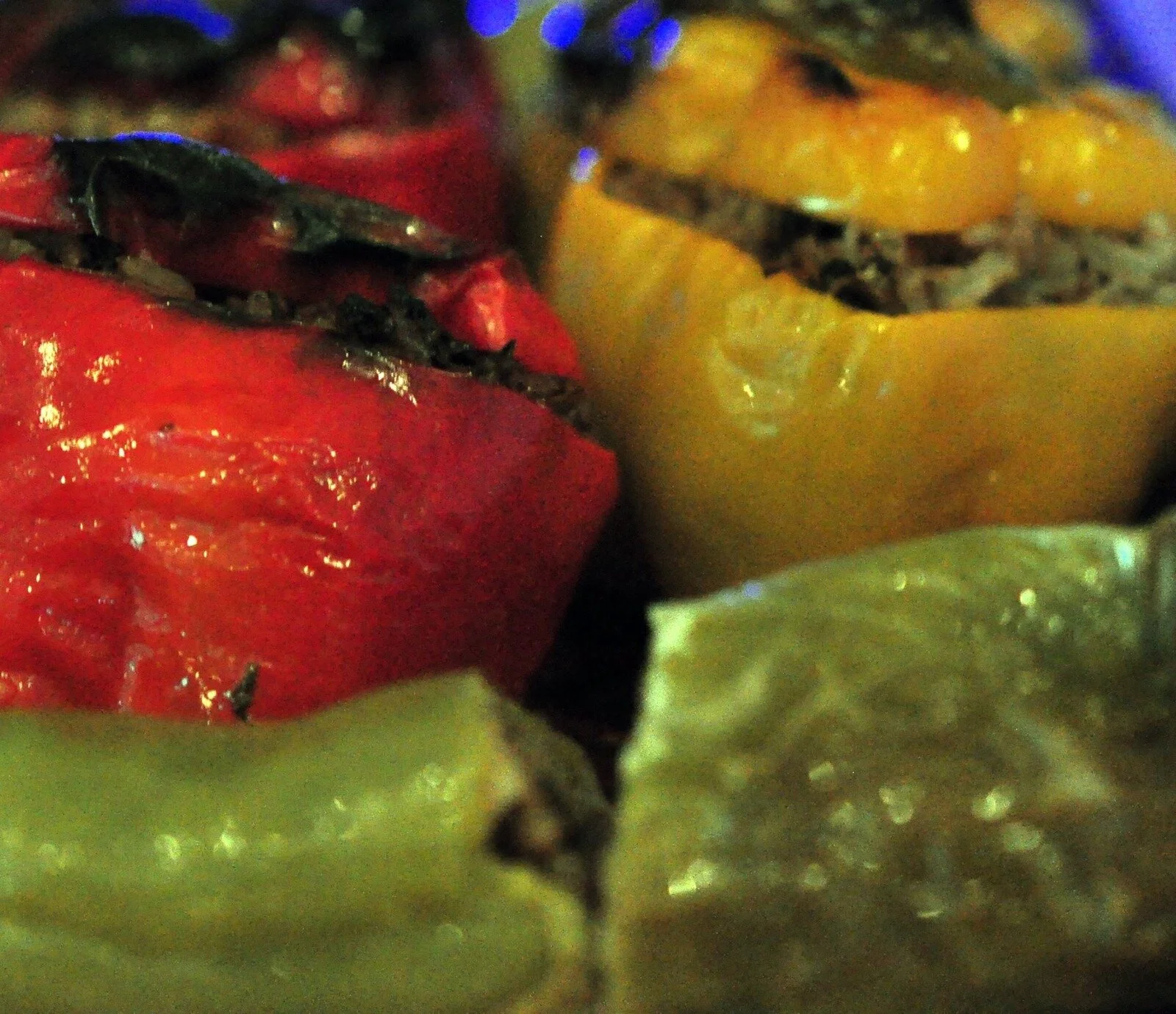 Stuffed peppers — red and yellow biber dolması